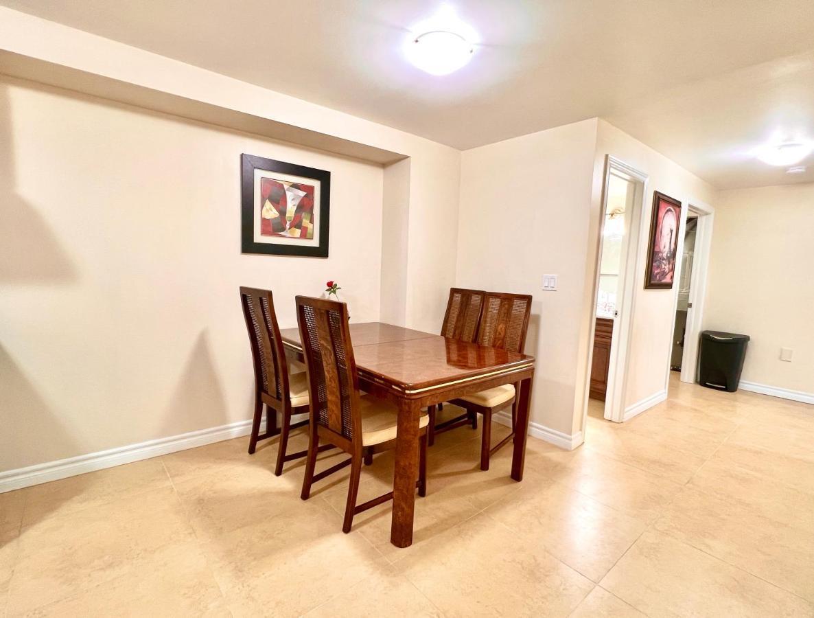 Cozy Home In Richmond Hill With Free Parking Luaran gambar